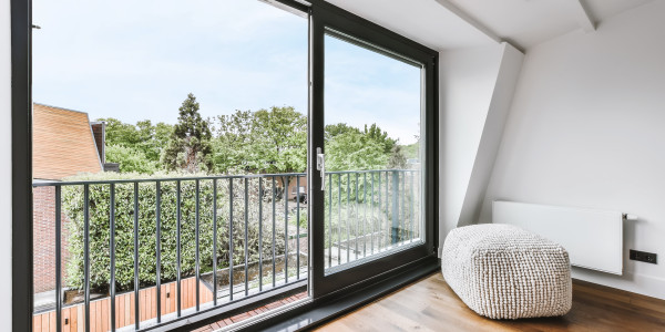 Puertas y Ventanas Aislantes de Aluminio / PVC en Terres de l'Ebre · Aislamientos Acústicos